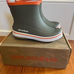 Grundens Kids Waterproof Boots - Gray and Orange